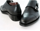 Leather buckle shoe